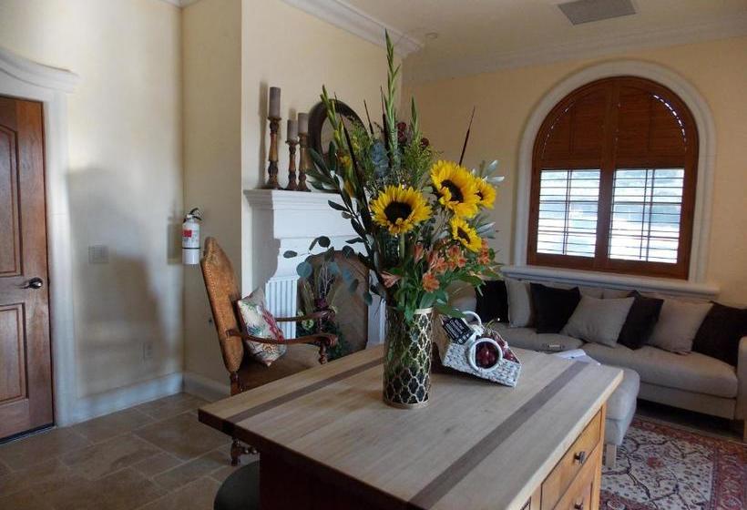 Bed and Breakfast Thorn Hill Vineyards Villa Suites