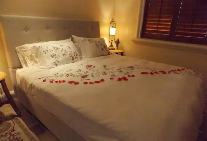 Aamiaismajoitus (B&B) Thorn Hill Vineyards Villa Suites