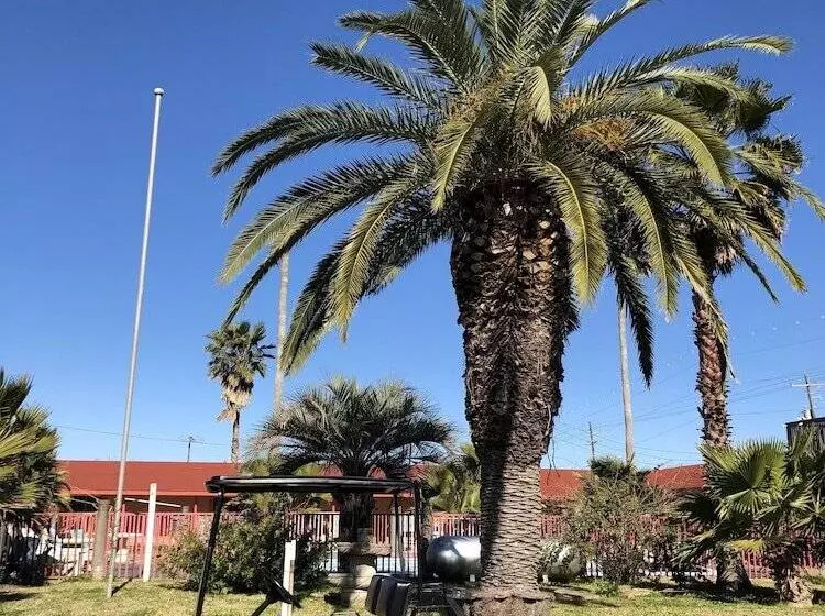 Gulfway Motel And Restaurant