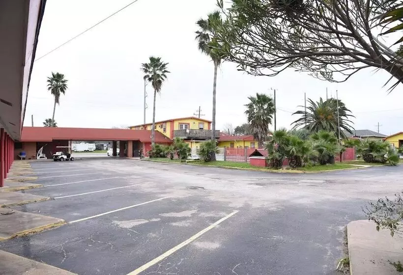 Gulfway Motel And Restaurant