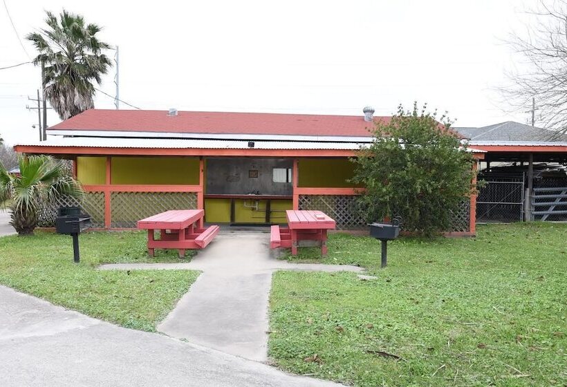 Gulfway Motel And Restaurant