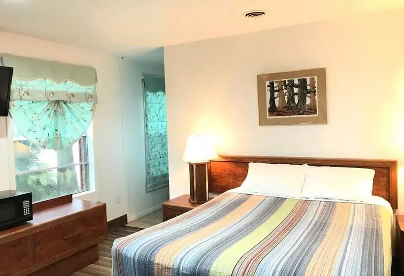 Gulfway Motel And Restaurant