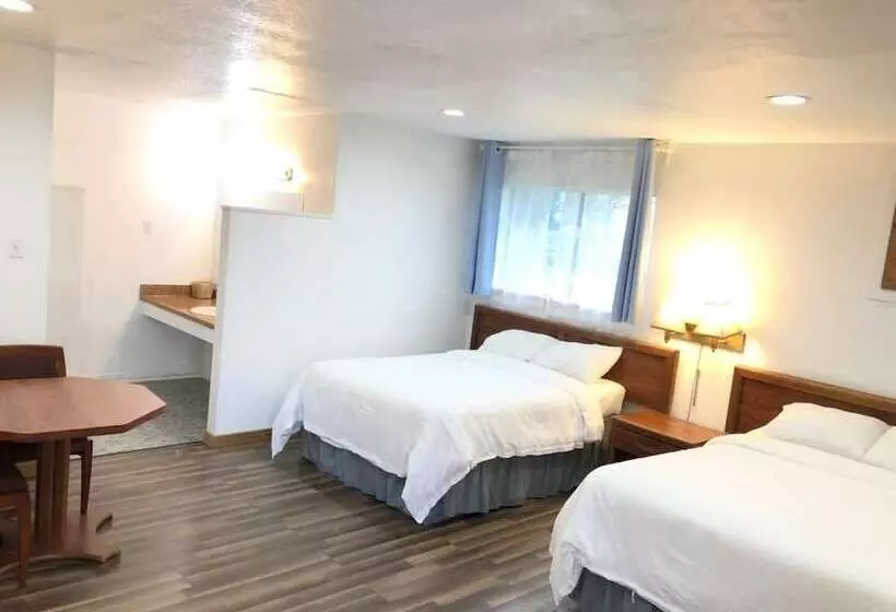 Gulfway Motel And Restaurant