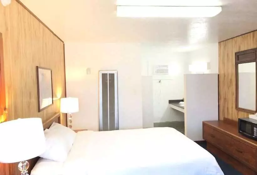 Gulfway Motel And Restaurant