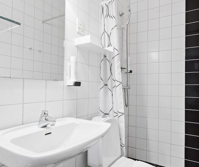 בית מלון כפרי First Camp ånnaboda örebro