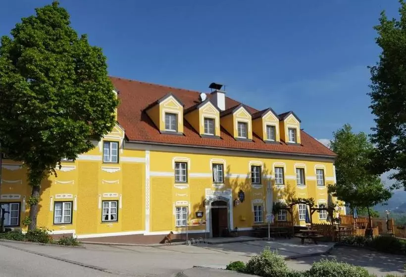 ホテル Gasthof Kremslehner