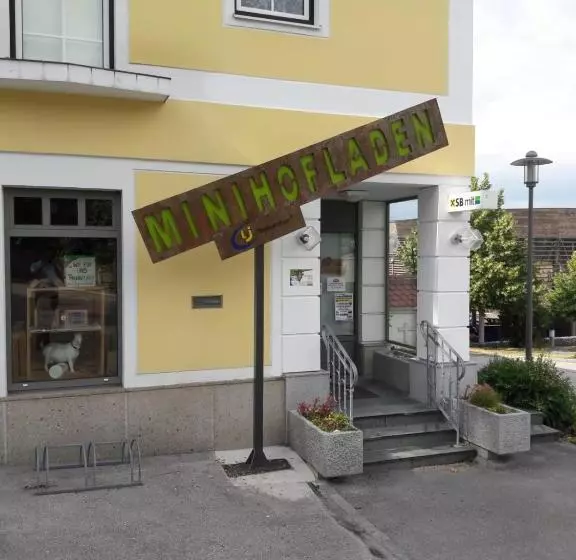 ホテル Gasthof Kremslehner