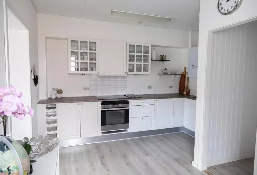 Aamiaismajoitus (B&B) Like Home Holiday House