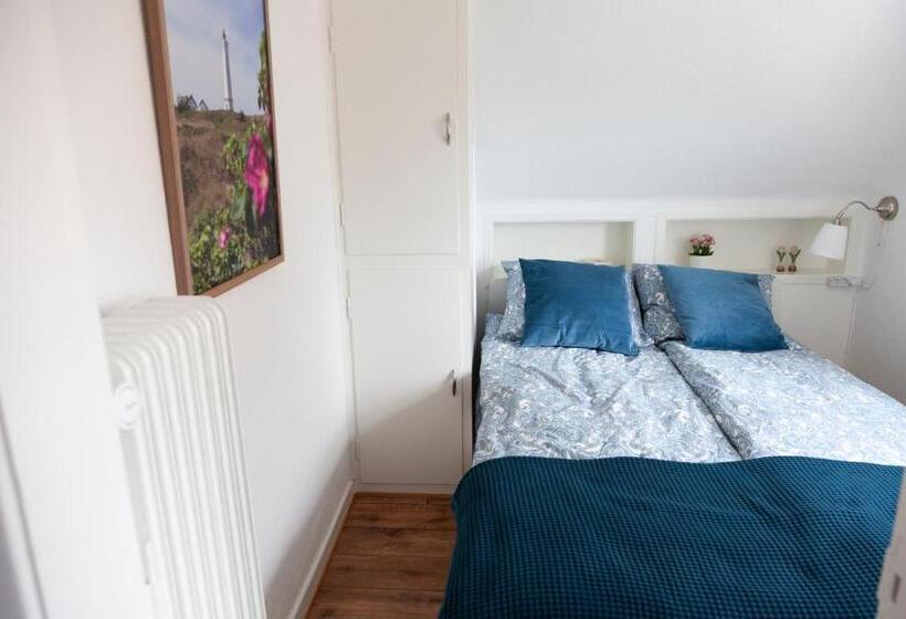 Bed and Breakfast Like Home Holiday House