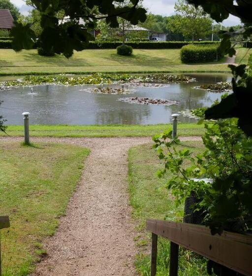 Bed and Breakfast Like Home Holiday House