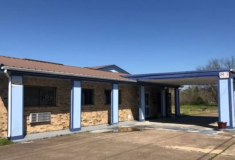 Motelli Lake Country Inn