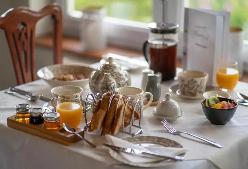 ペンション Killoran House