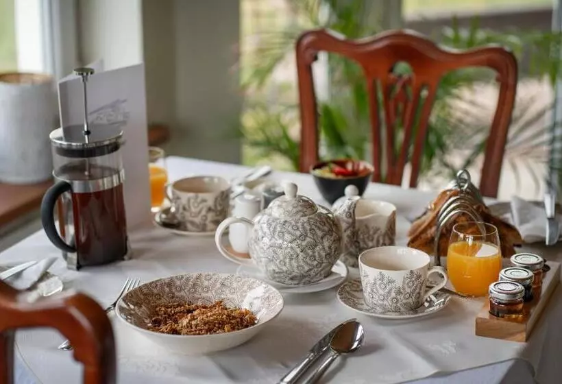 ペンション Killoran House