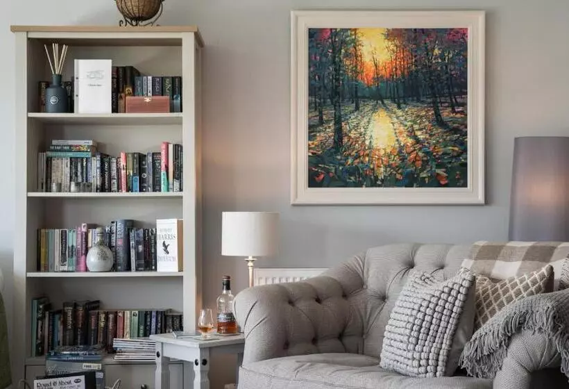 ペンション Killoran House