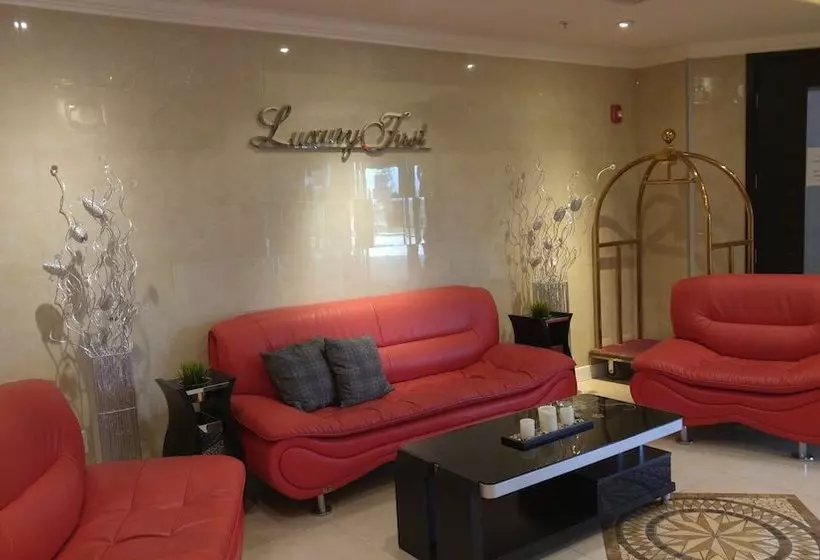 Lomakeskus Luxury First