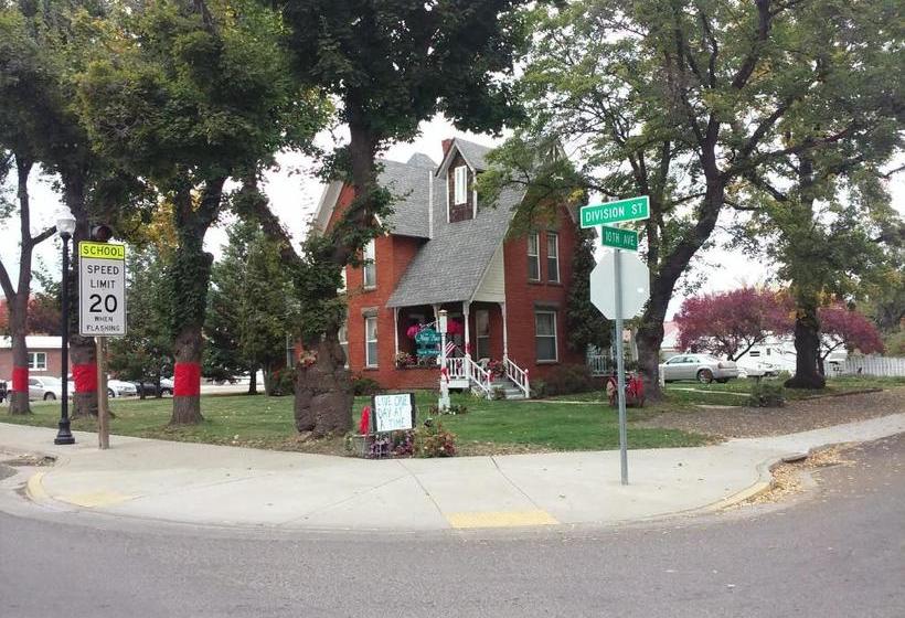 The Mays Place Bed And Breakfast