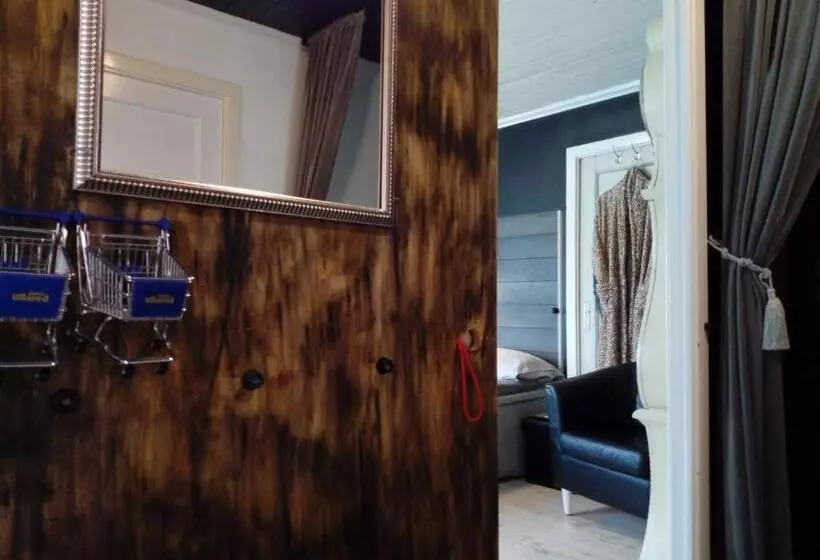 Ullaredsgården B&b Express