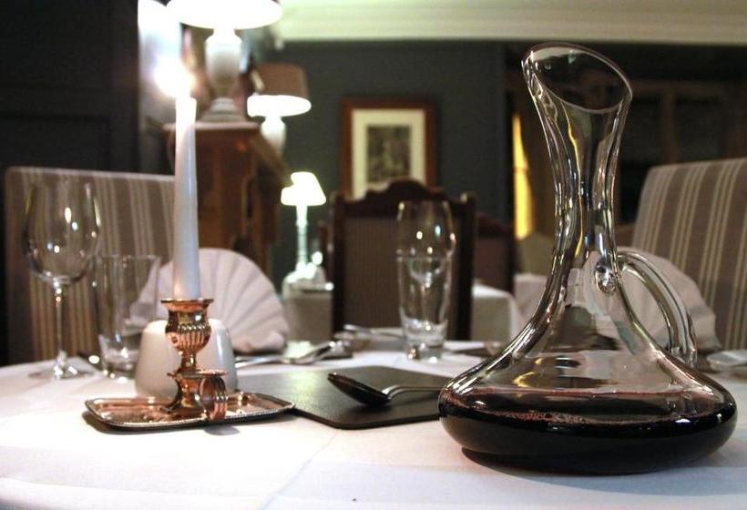 فندق صغير The Brownlow Arms Inn