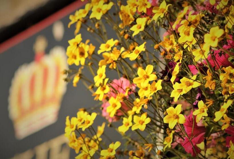 호스텔 The Crown Inn