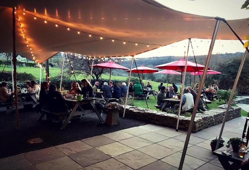 호스텔 The Crown Inn