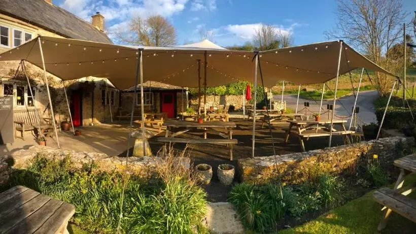 Retkeilymaja The Crown Inn