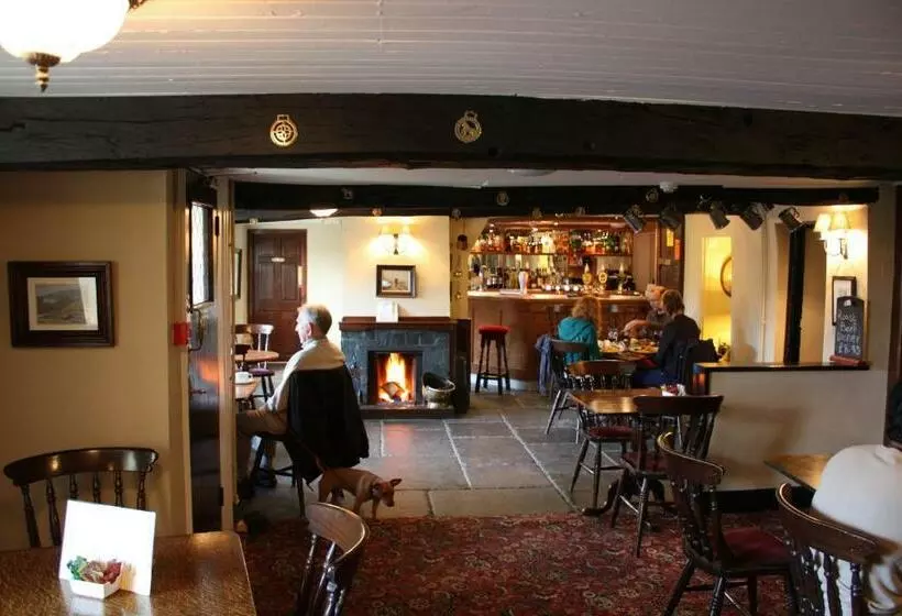 ユースホステル The White Horse Inn Bunkhouse