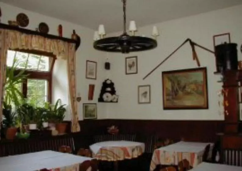 Aamiaismajoitus (B&B) Ferme Auberge Du Moulin Des Sept Fontaines