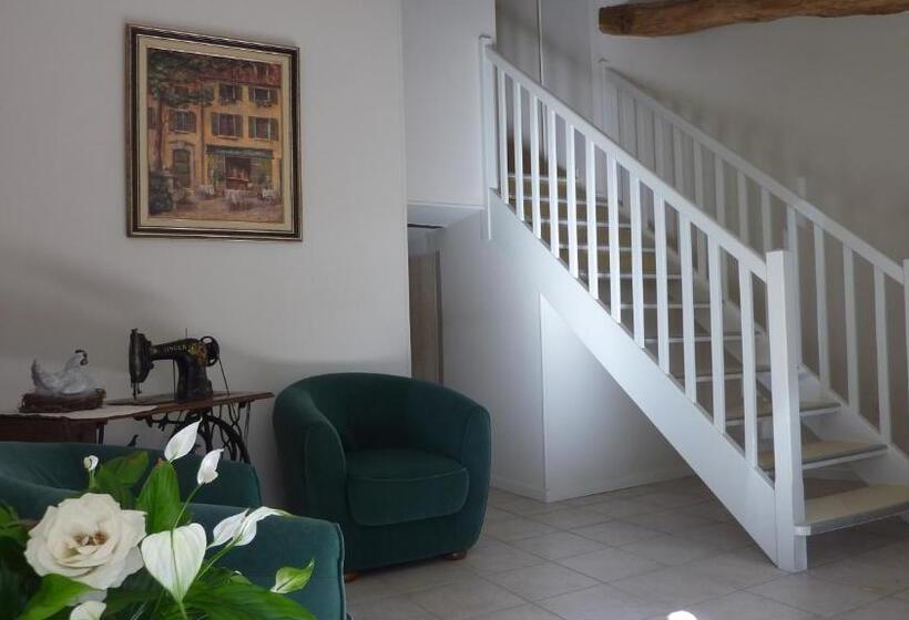 ベッドアンドブレックファースト La Boisnière