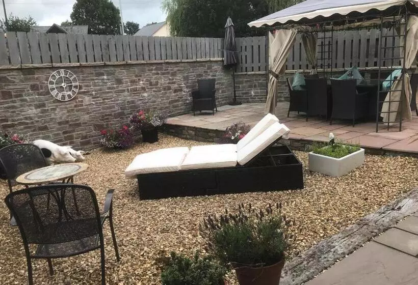 Aamiaismajoitus (B&B) Sound Of The River