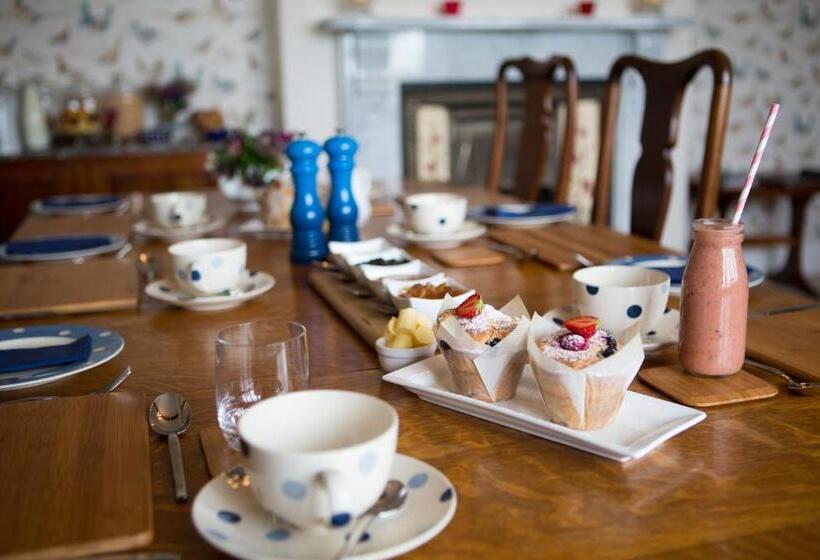 Hall Farm Bed & Breakfast