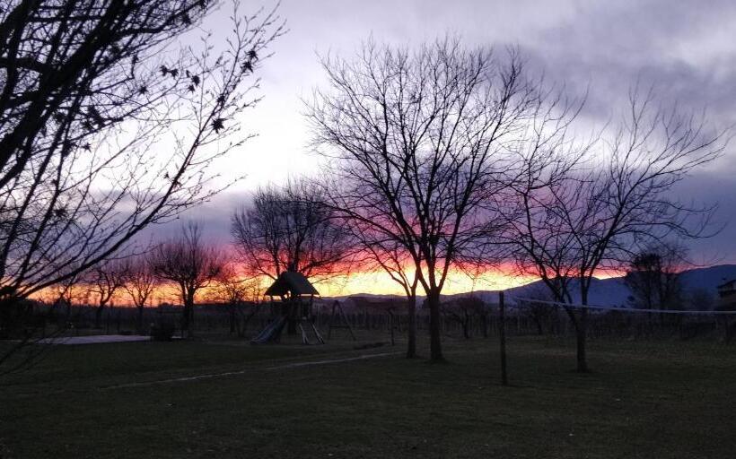 בית מלון כפרי Agriturismo L Albara   Wines, Pool & Spa