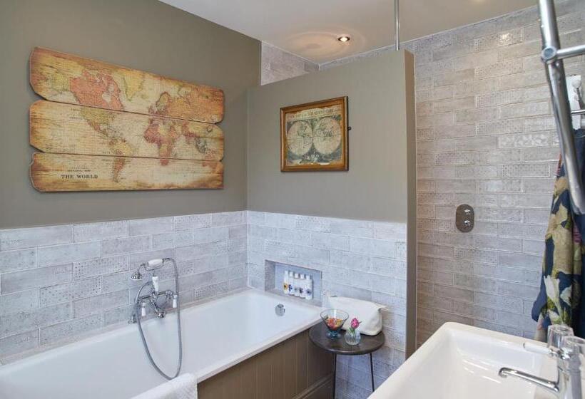 Отель Boutique Bedrooms