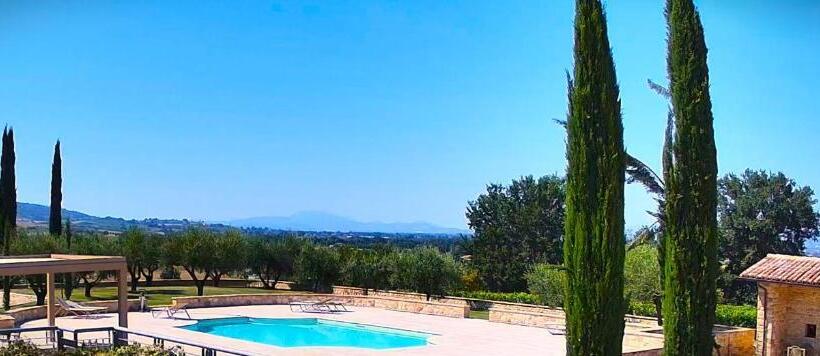 فندق Fattoria Colsanto