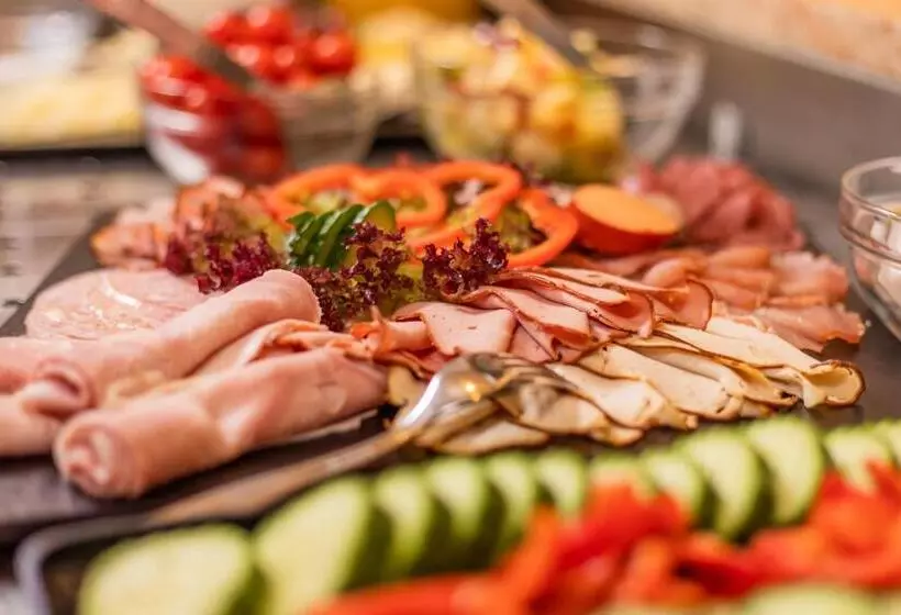 Hotelli Gasthof Zum Bäckerwirt