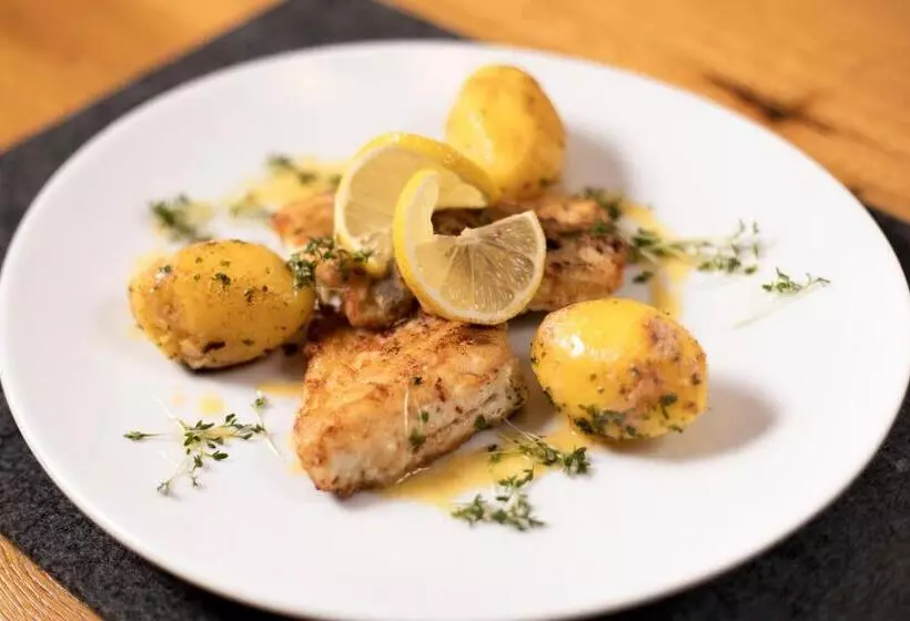 Hotelli Gasthof Zum Bäckerwirt