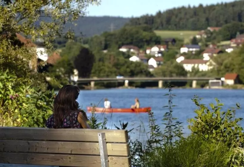 Hotelli Gasthof Zum Bäckerwirt
