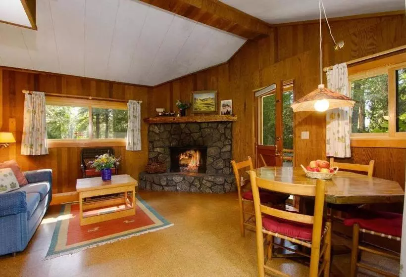 ホテル House On Metolius