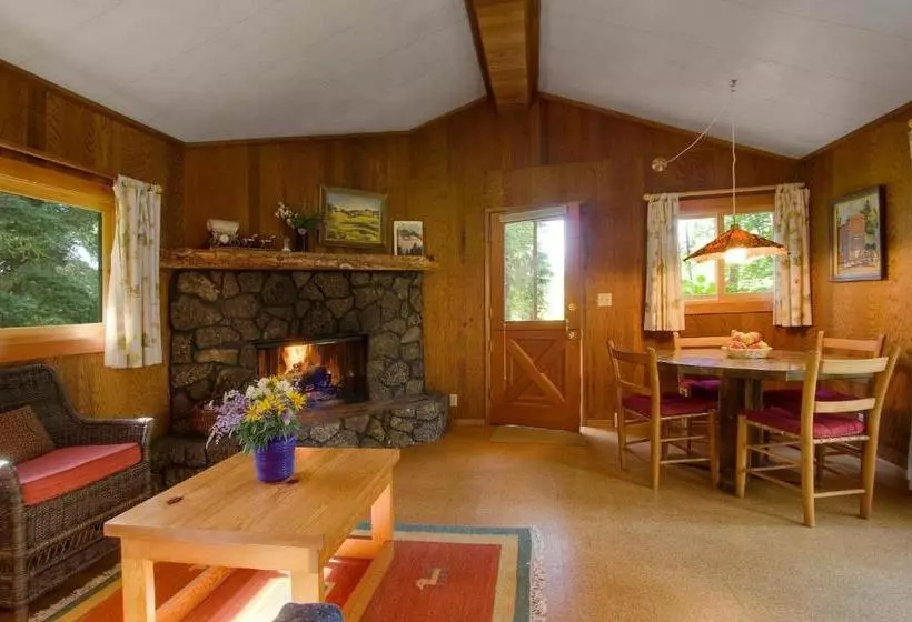 ホテル House On Metolius