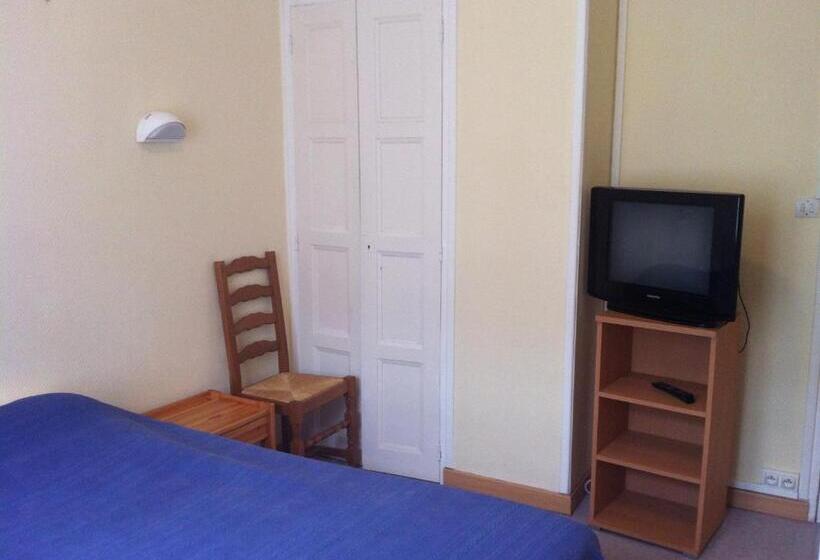 ホテル Le Commerce