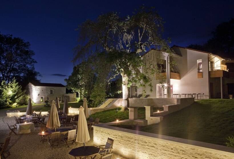 호텔 Logis La Source Bleue