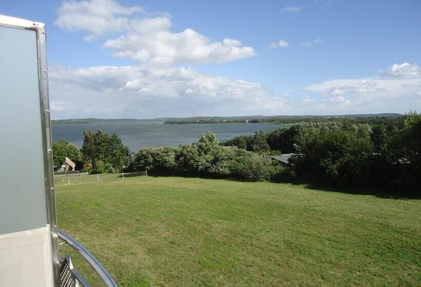 Inselhotel Kleiner Bodden