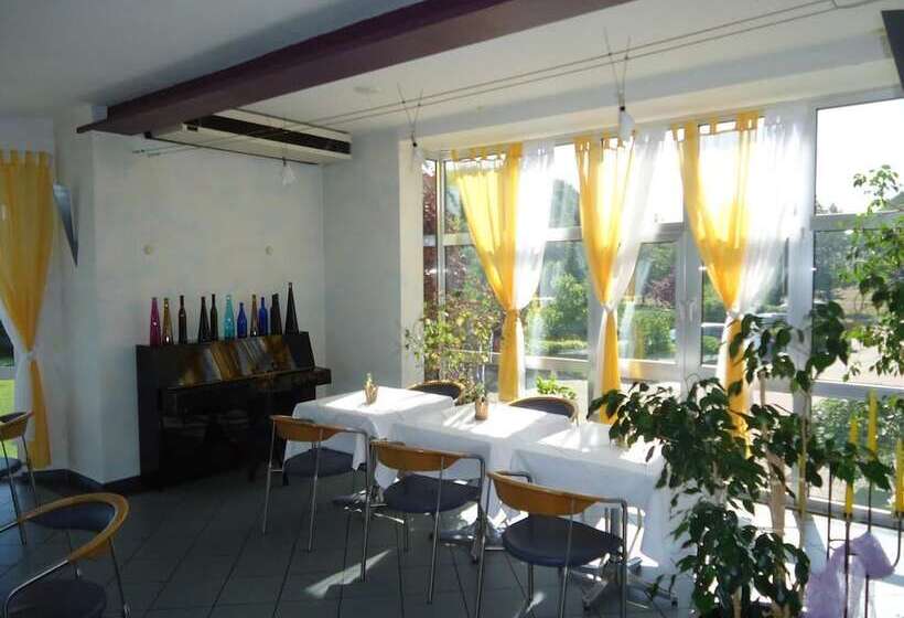 Inselhotel Kleiner Bodden