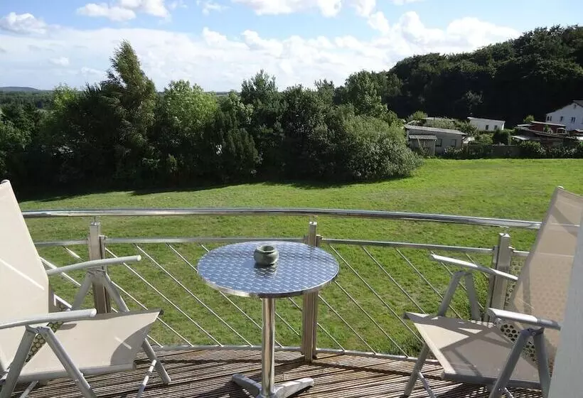 Inselhotel Kleiner Bodden