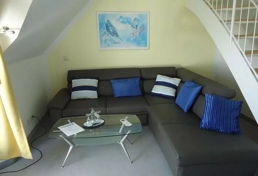 Inselhotel Kleiner Bodden