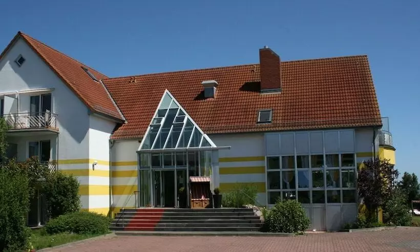 Inselhotel Kleiner Bodden