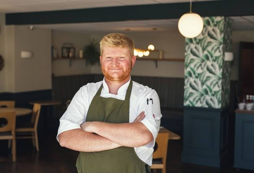 فندق Stoke Lodge