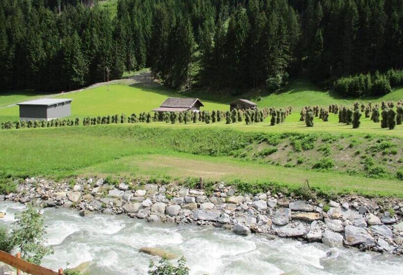 ペンション Adlerhorst