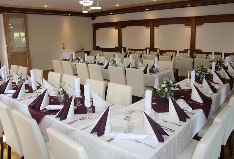 Пансион Gasthof Zur Kirche