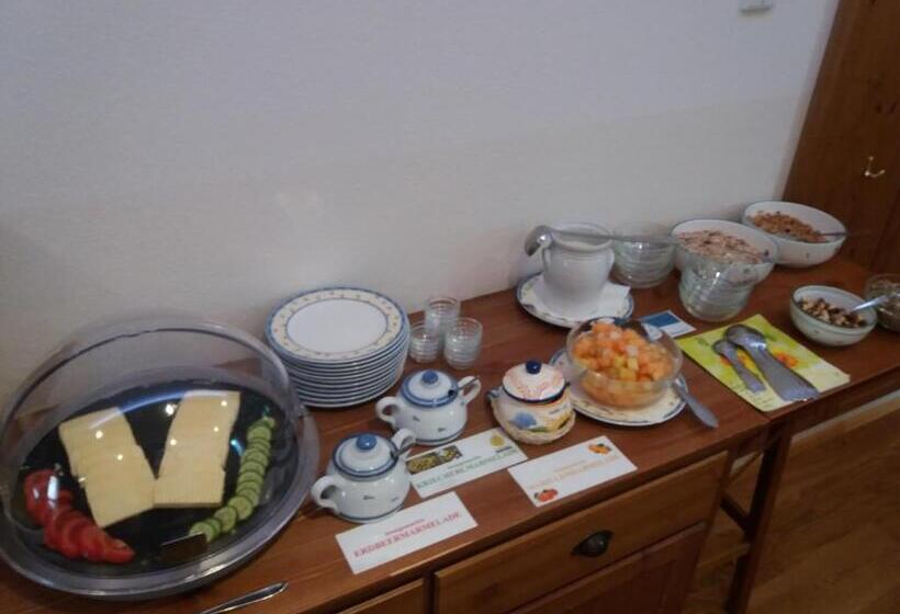 Пансион Gasthof Zur Kirche