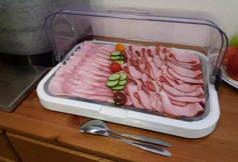 Majatalo Gasthof Zur Kirche